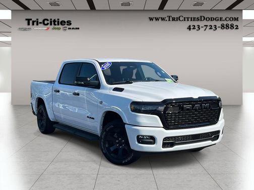 Bright White Clearcoat 2026 RAM 1500 Big Horn/Lone Star