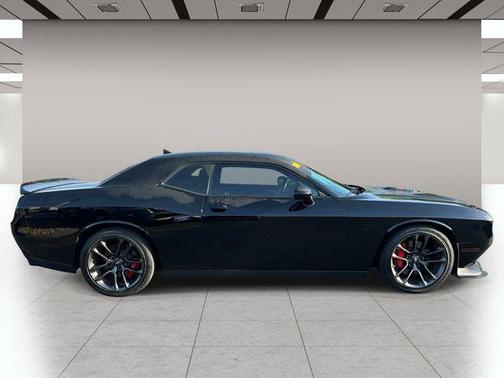 Pitch Black Clearcoat 2021 Dodge Challenger R/T Scat Pack