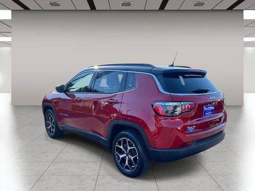 Red Hot Pearlcoat 2025 Jeep Compass Limited