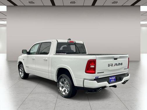 Bright White Clearcoat 2026 RAM 1500 Big Horn/Lone Star