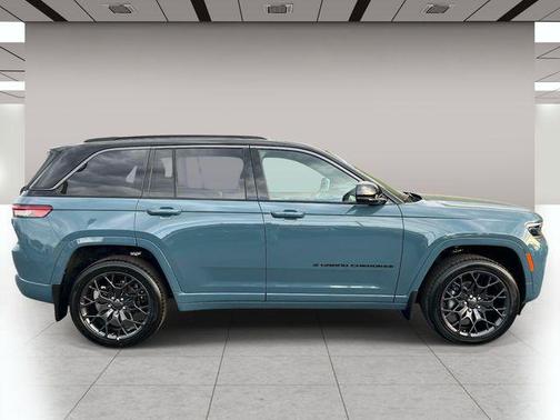 Steel 2026 Jeep Grand Cherokee Summit