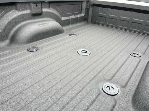 2025 RAM 2500 Tradesman Crew Cab 4x4 8' Box