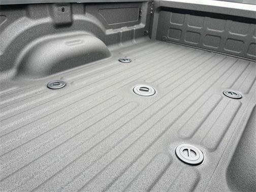 2025 RAM 2500 Tradesman Crew Cab 4x4 8' Box