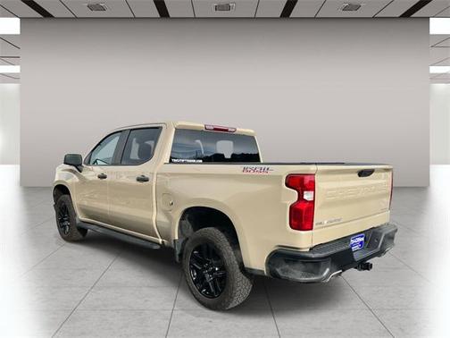 2022 Chevrolet Silverado 1500 Custom Trail Boss
