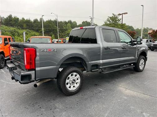 2024 Ford F-250 XLT