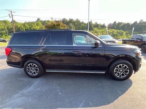 2023 Ford Expedition Max XLT