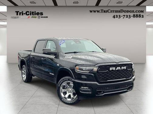 Diamond Black Crystal Pearlcoat 2026 RAM 1500 Big Horn/Lone Star