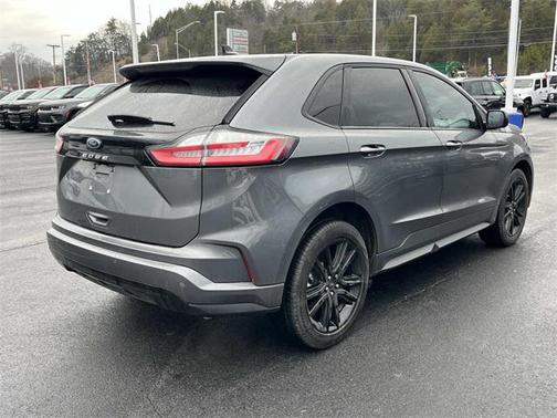 2022 Ford Edge ST Line