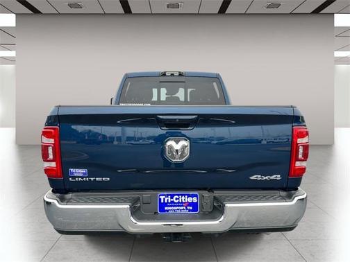 2024 RAM 2500 Limited Crew Cab 4x4 6'4' Box