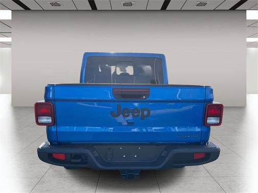 2025 Jeep Gladiator High Tide