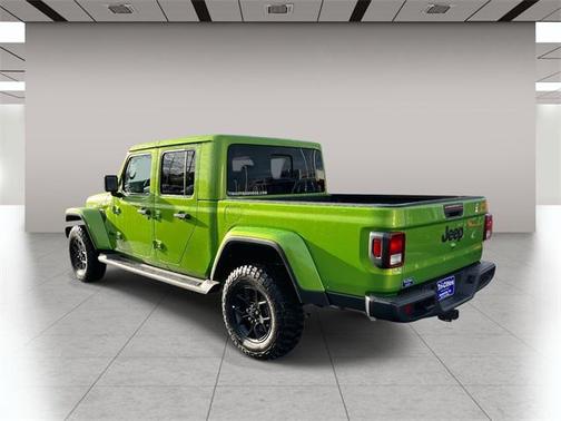 2025 Jeep Gladiator High Tide