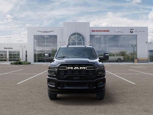 Diamond Black Crystal Pearlcoat 2026 RAM 2500 Big Horn Crew Cab 4x4 6'4' Box