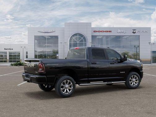 Diamond Black Crystal Pearlcoat 2026 RAM 2500 Big Horn Crew Cab 4x4 6'4' Box