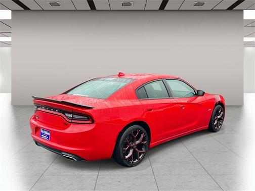 2018 Dodge Charger R/T
