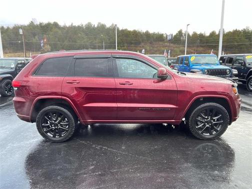 2020 Jeep Grand Cherokee Altitude