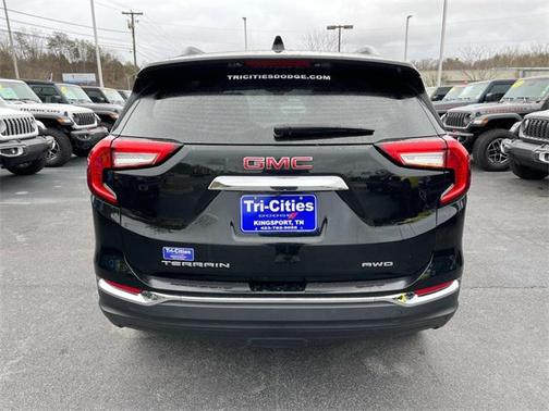 2024 GMC Terrain SLT