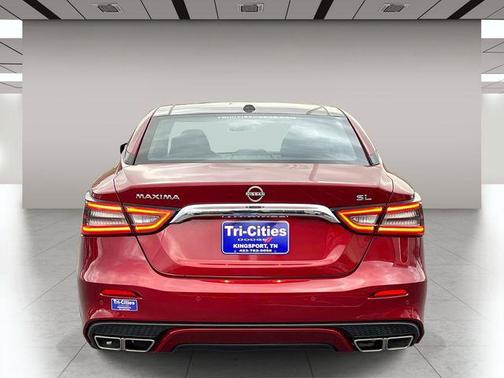 2023 Nissan Maxima SL