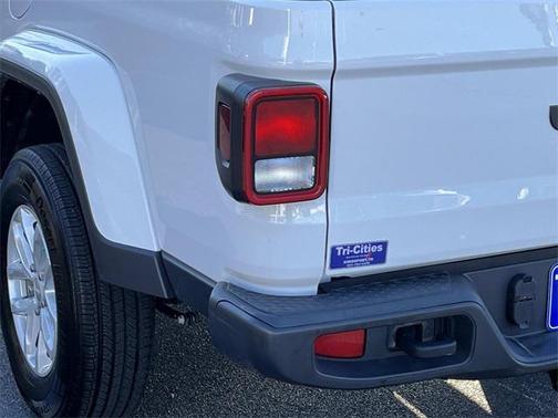 2023 Jeep Gladiator Sport S