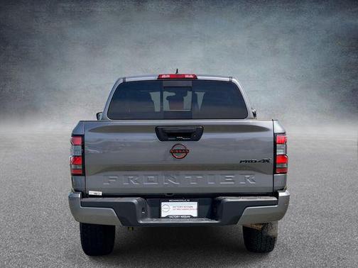 Gun Metallic 2024 Nissan Frontier PRO-4X