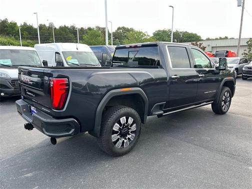 2024 GMC Sierra 2500 Denali