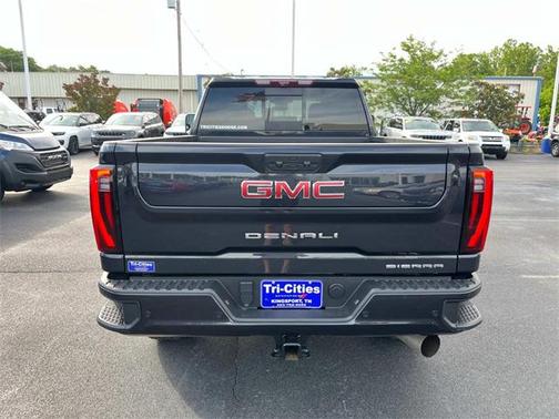2024 GMC Sierra 2500 Denali