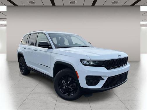 2024 Jeep Grand Cherokee Altitude