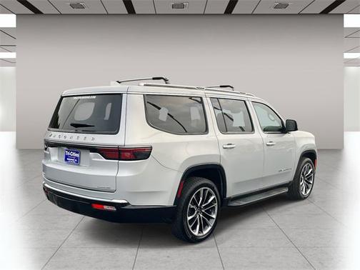 2022 Jeep Wagoneer Series II 4x4