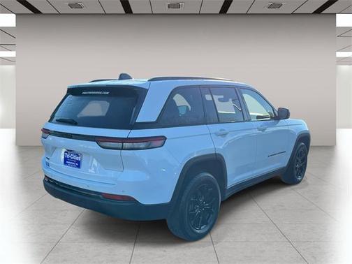 2024 Jeep Grand Cherokee Altitude