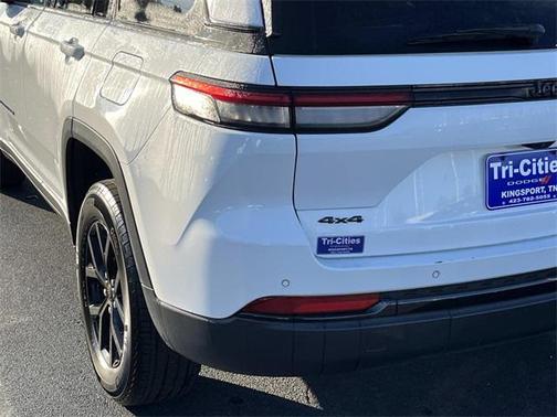 2024 Jeep Grand Cherokee Altitude