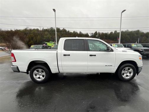 2024 RAM 1500 Big Horn/Lone Star