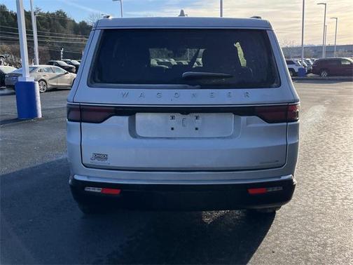 2022 Jeep Wagoneer Series III 4x4