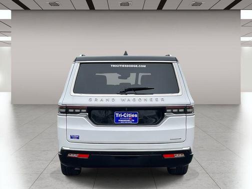 2024 Jeep Grand Wagoneer L Series III 4x4