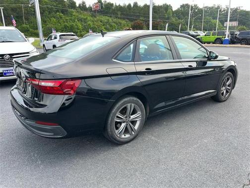 2023 Volkswagen Jetta 1.5T SE