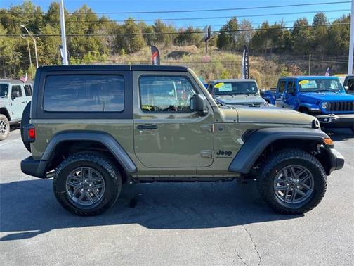 2025 Jeep Wrangler Sport S