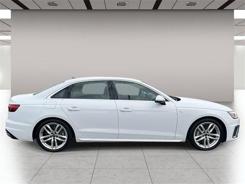 2024 Audi A4 45 S line Premium Plus