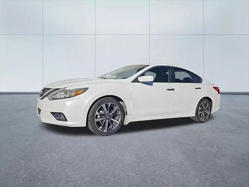 2016 Nissan Altima 2.5 SR