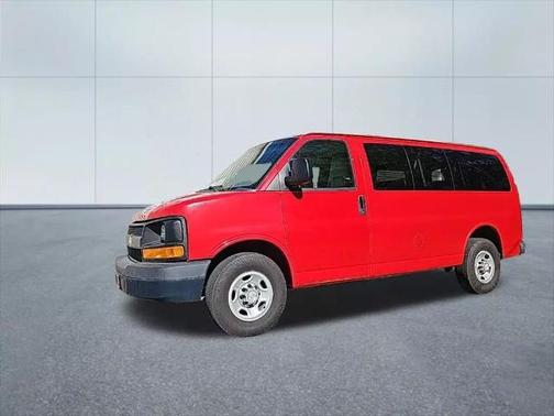 2014 Chevrolet Express 2500 LS