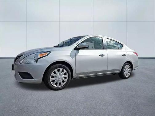 2018 Nissan Versa 1.6 SV