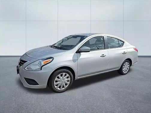 2018 Nissan Versa 1.6 SV