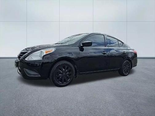 2018 Nissan Versa 1.6 S+