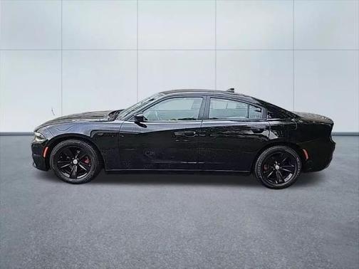 2017 Dodge Charger SXT