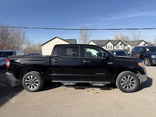 2015 Toyota Tundra SR5