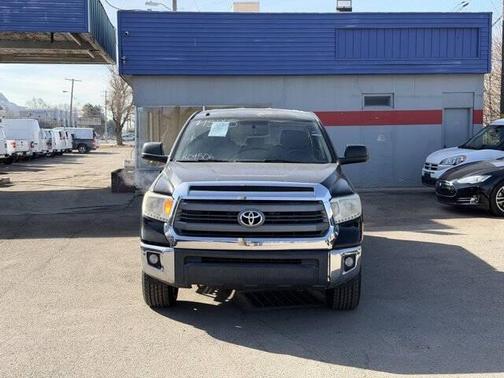 2015 Toyota Tundra SR5