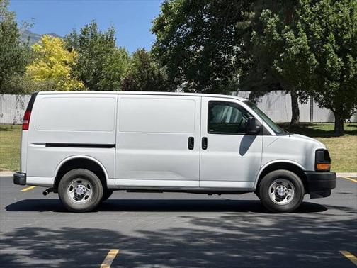 2017 Chevrolet Express 2500 Work Van