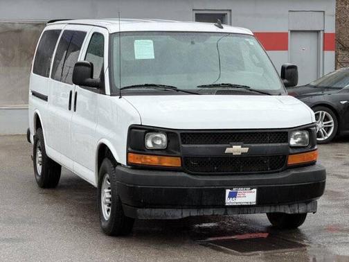 2017 Chevrolet Express 2500 LS