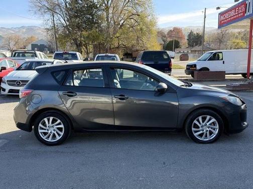2012 Mazda Mazda3 i Grand Touring
