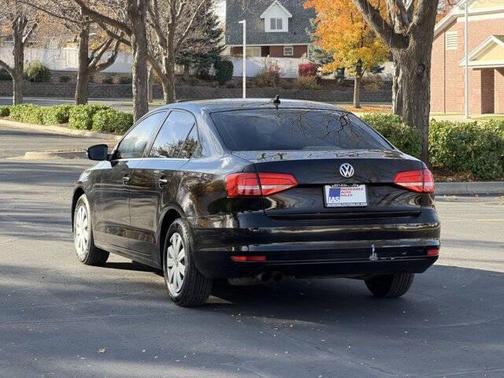 2015 Volkswagen Jetta Auto SE w/Connectivity