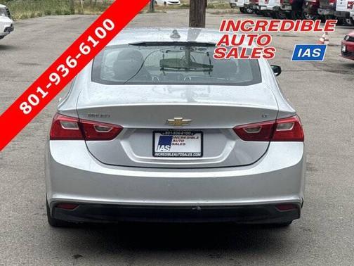 Silver Ice Metallic 2017 Chevrolet Malibu 1LT