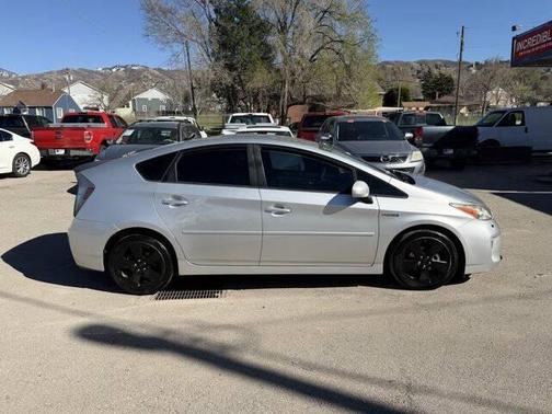 2012 Toyota Prius Two