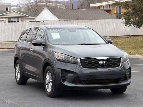 2020 Kia Sorento LX